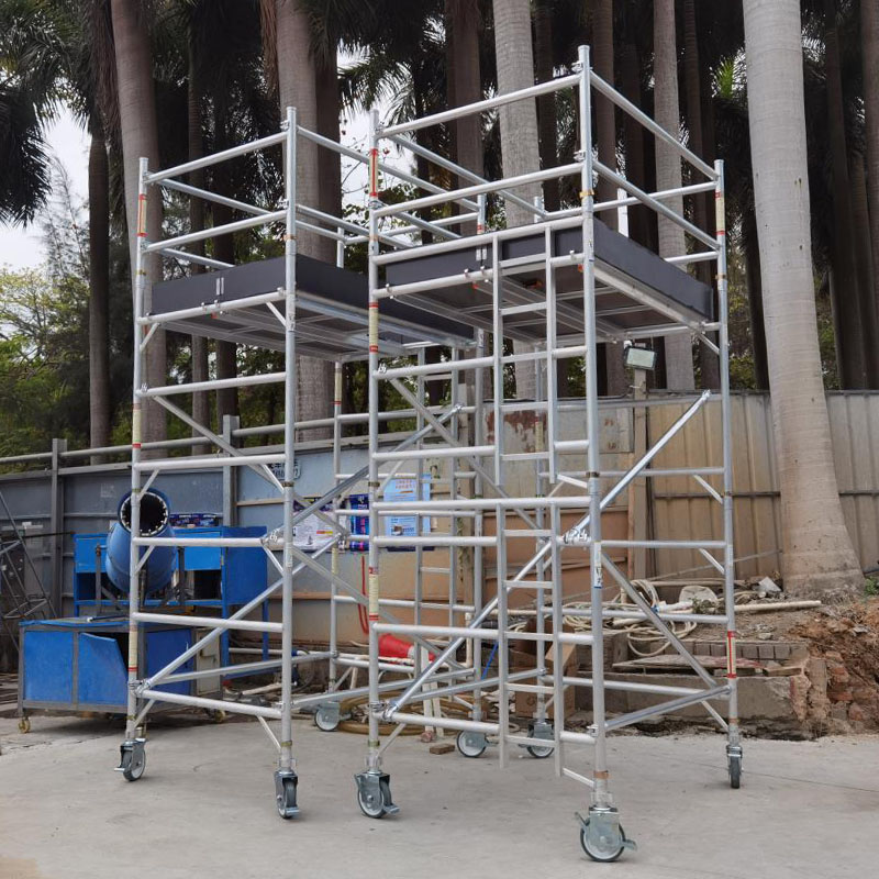 Andamio de escalera de aluminio usado Andamio de segunda mano a la venta