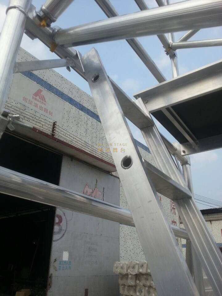 Construcción Mobile Doble andamio con escalera de 45DEEE.
