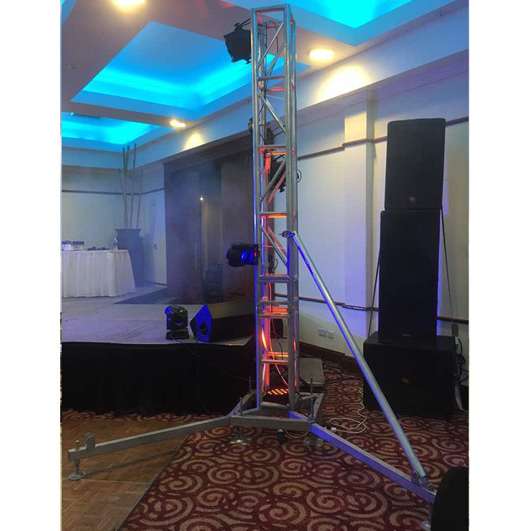 Proyector 30 pies DJ Truss Tower